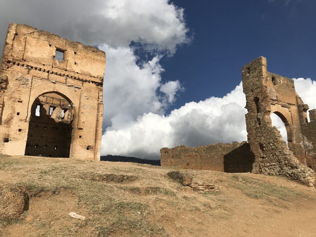 フェズの街を一望できるメリニド朝の墓（Marinid Tombs Fez Morocco）